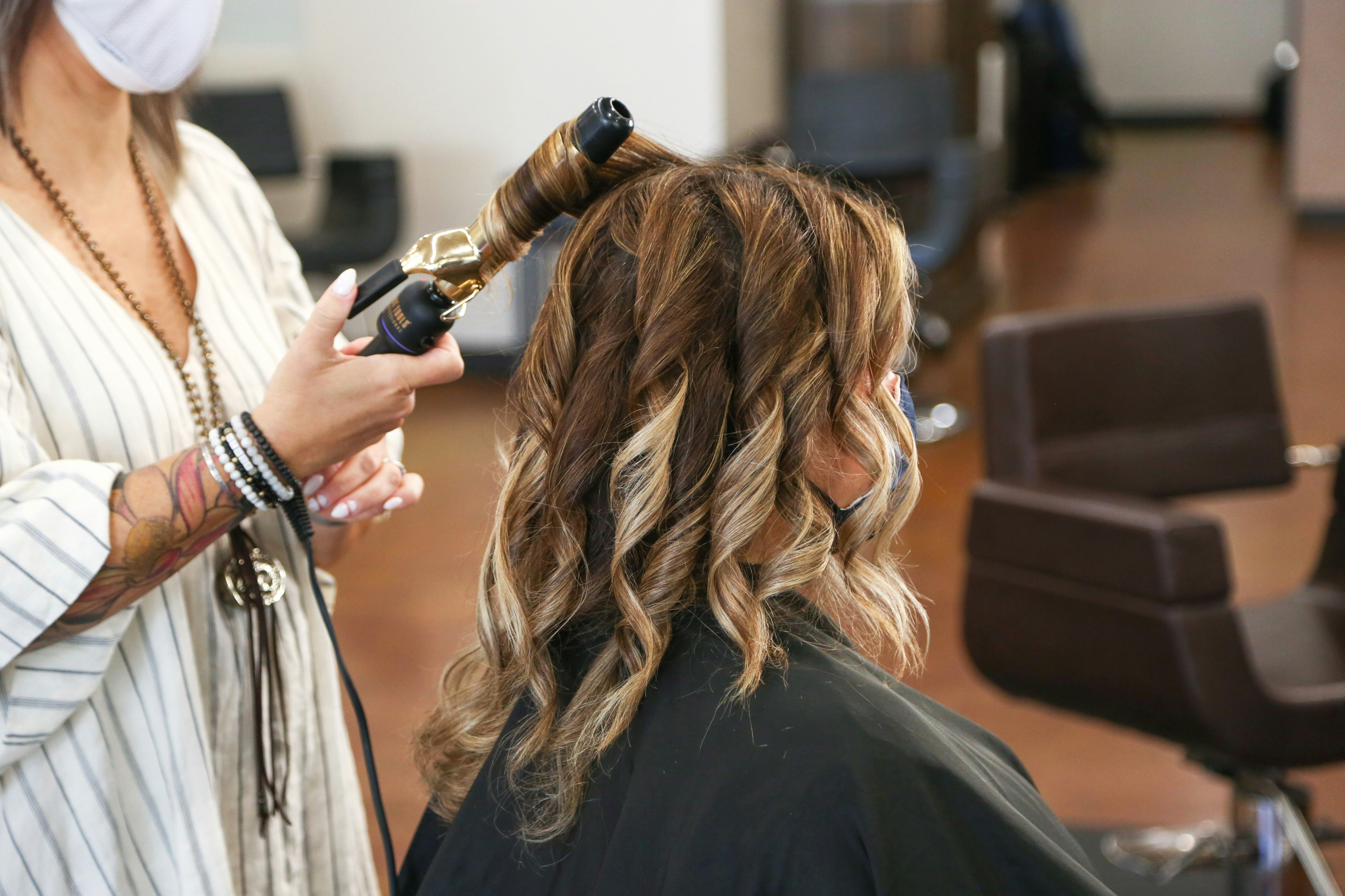 Exklusives Haar-Styling und Brautfrisuren auf Mallorca